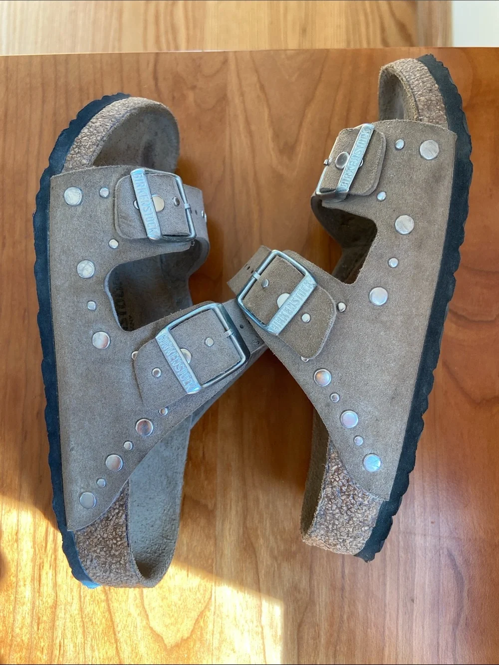 Birkenstock Kids Taupe Suede Double Buckle Stud Sandals size 31